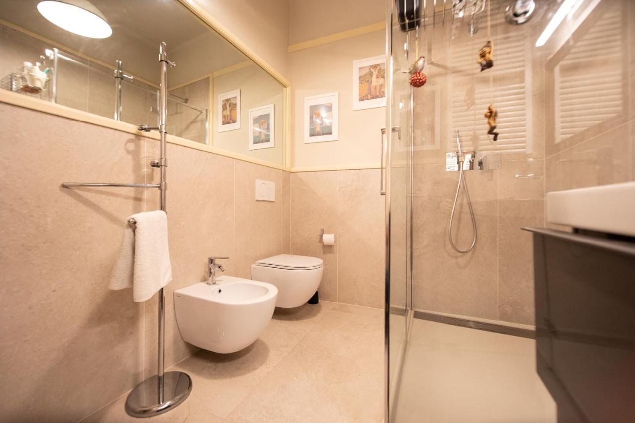 Ferienwohnung Residenza Al Pavone Luxury With Terrace Lucca Exterior foto