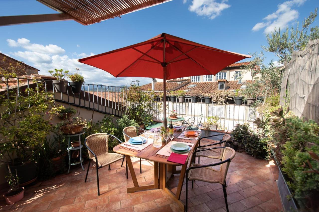 Ferienwohnung Residenza Al Pavone Luxury With Terrace Lucca Exterior foto